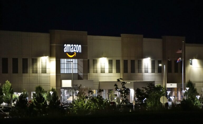 Amazon: nuove commissioni ai venditori che spediscono direttamente ai clienti